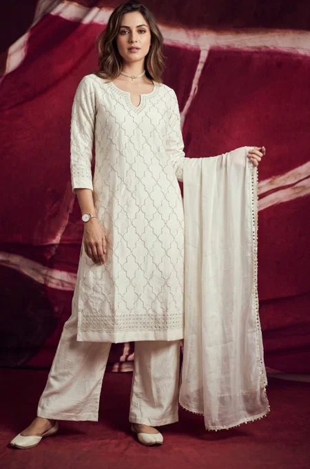 K 1224 By Naisha Glass Crush Beads Work Kurti With Bottom Dupatta 